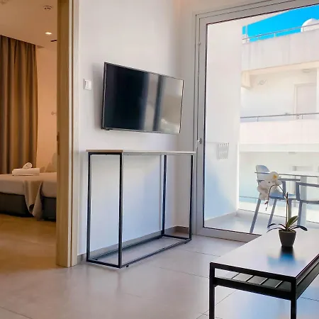 Caramela Luxury Apts Apartment